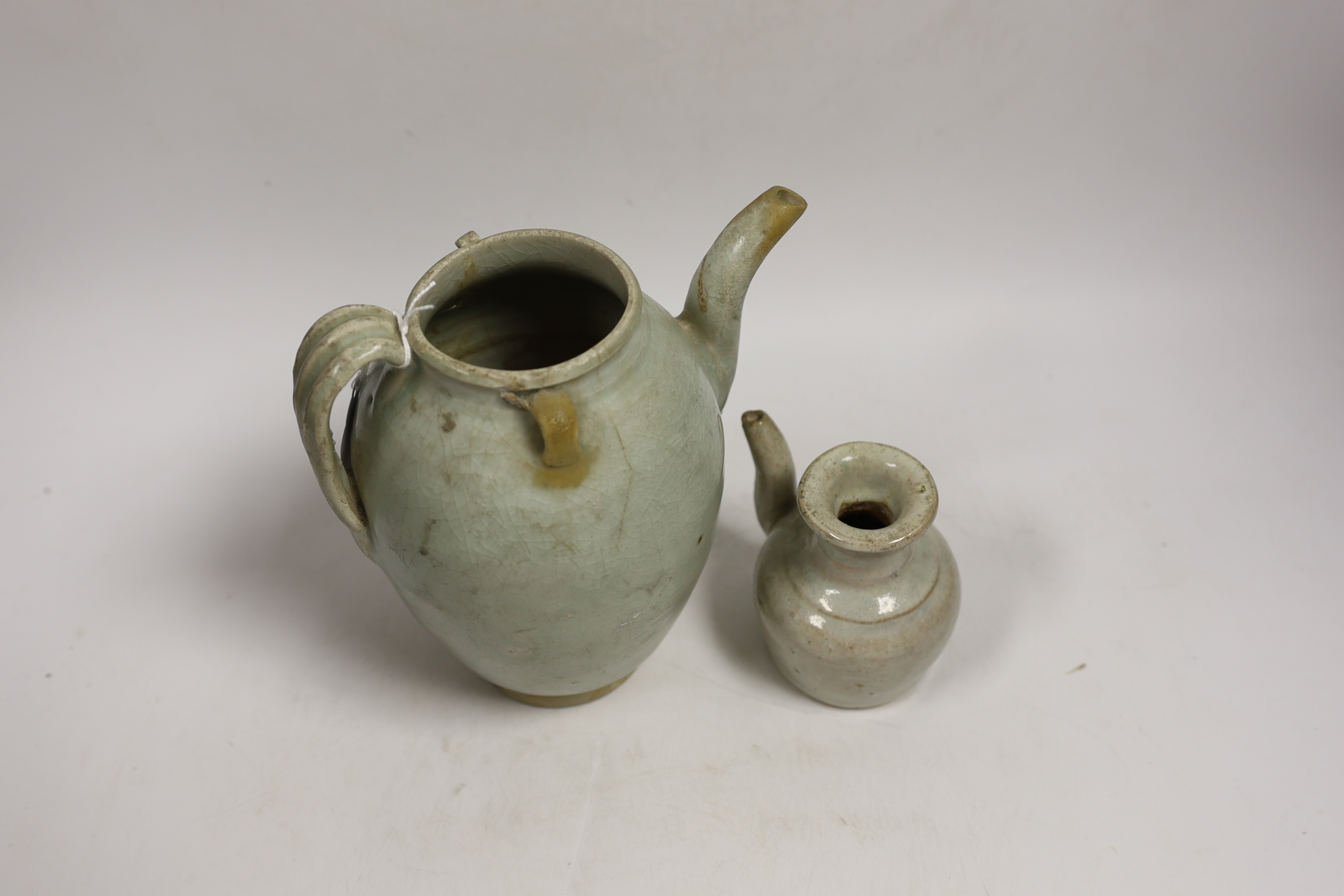 Two Chinese pottery ewers - Song-Yuan dynasty, tallest 19cm